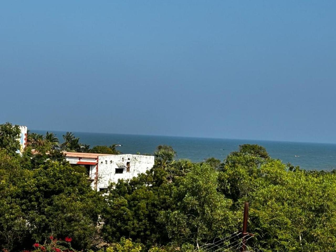 פונדיצ'רי Dream Promenade Beach View מראה חיצוני תמונה